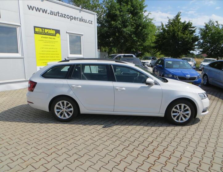 Škoda Octavia 9