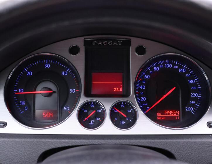 Volkswagen Passat 16