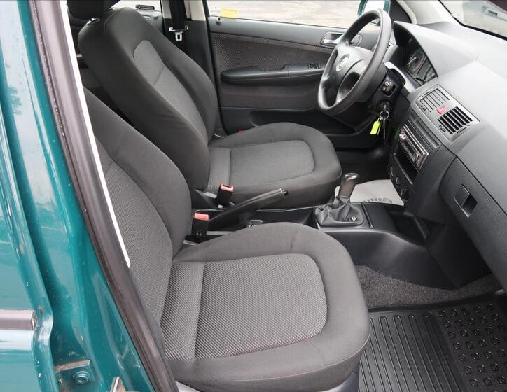 Škoda Fabia 13
