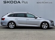 Škoda Superb 12
