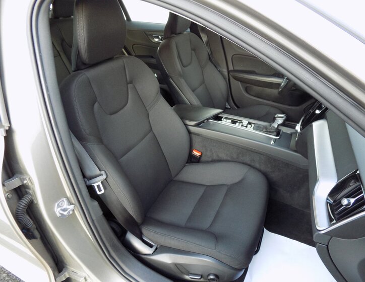 Volvo V60 17