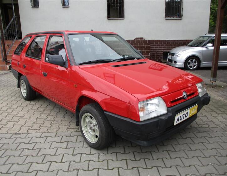 Škoda Forman 1