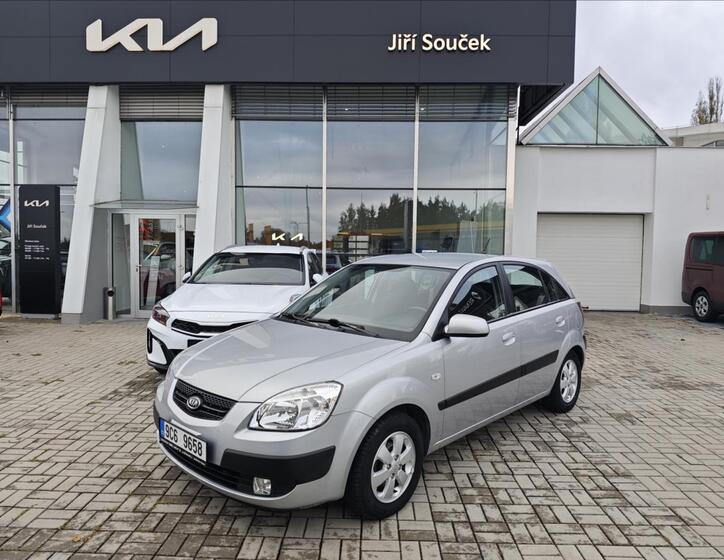 KIA Rio 1