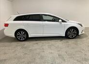 Toyota Avensis 20
