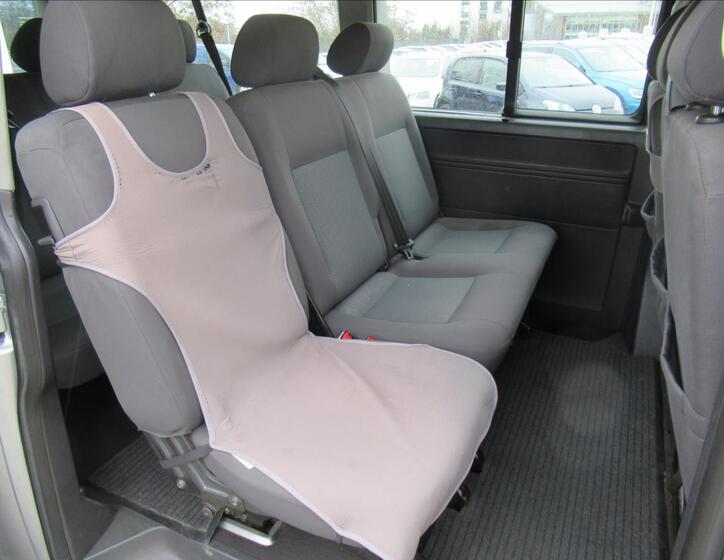 Volkswagen Caravelle 13