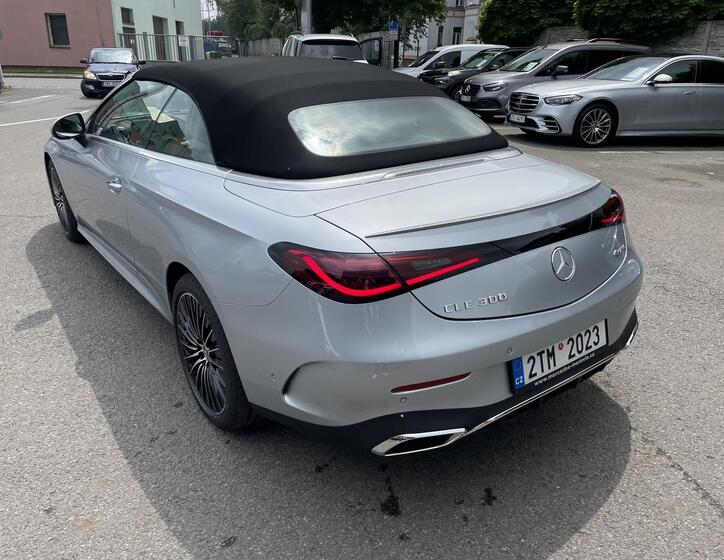 Mercedes-Benz CLE 4