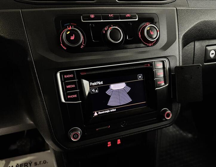 Volkswagen Caddy 23