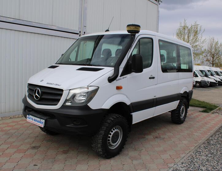 Mercedes-Benz Sprinter 1