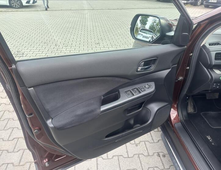 Honda CR-V 10