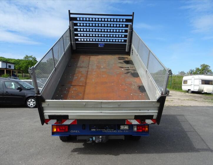 Opel Movano 10