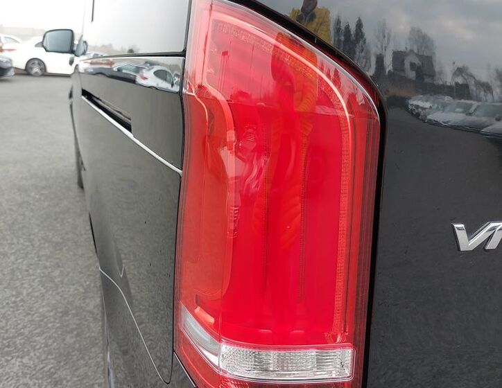 Mercedes-Benz Vito 13