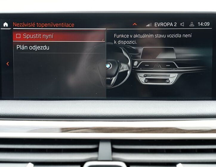 BMW Řada 7 47