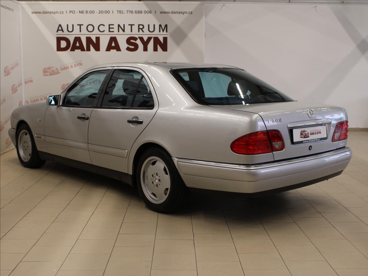 Mercedes-Benz Třídy E