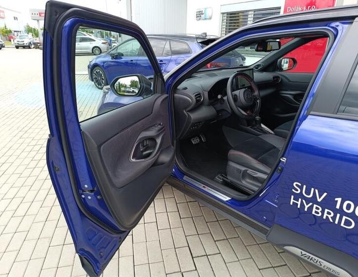 Toyota Yaris Cross 6