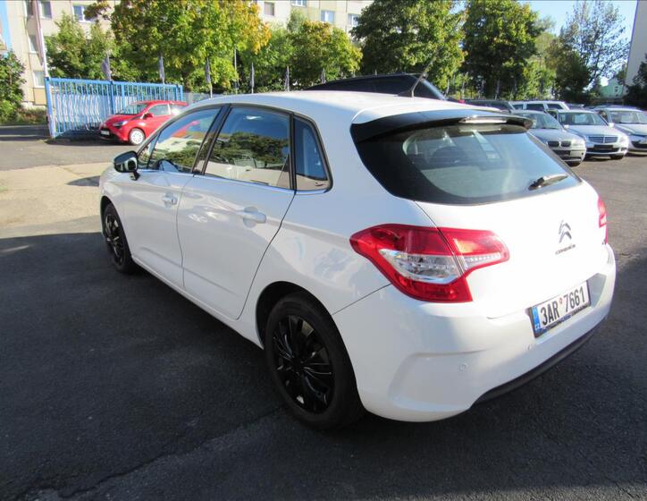 Citroën C4 4