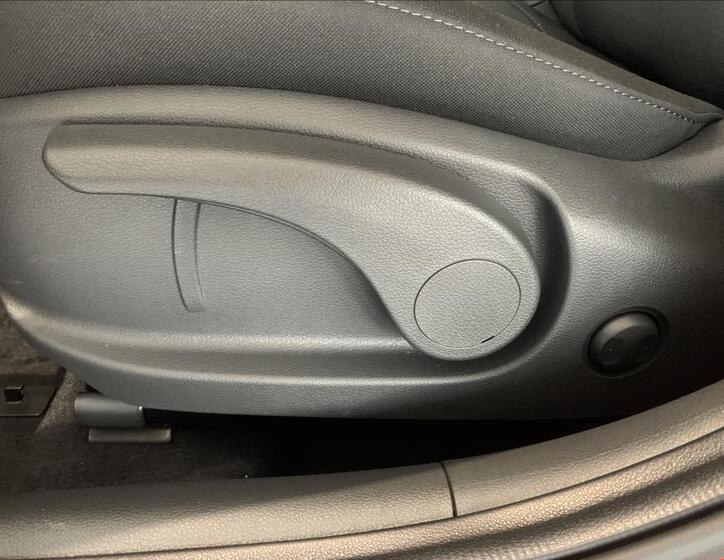 Hyundai i30 28