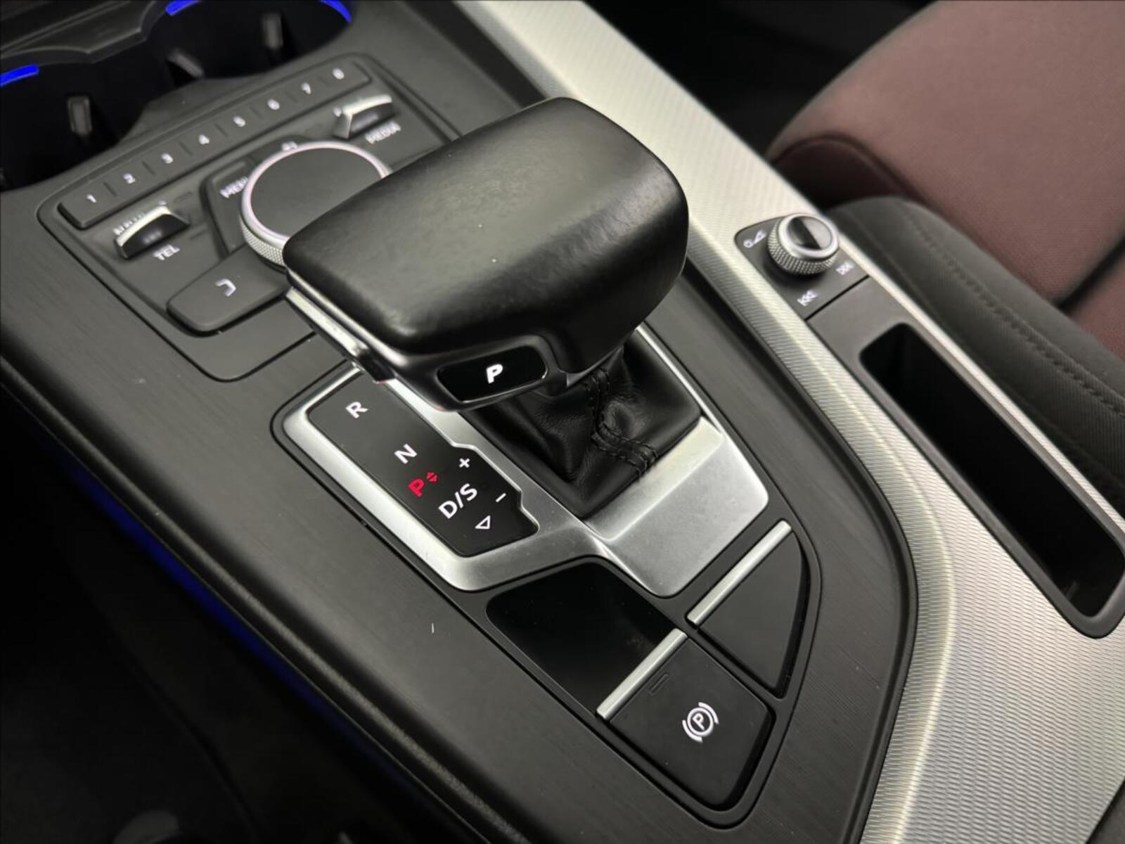 Audi A4 31