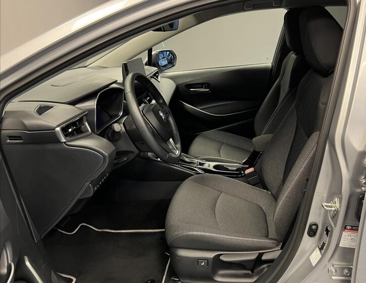 Toyota Corolla 8