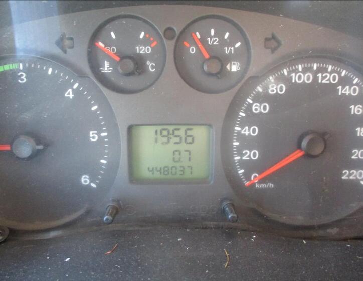 Ford Transit 9