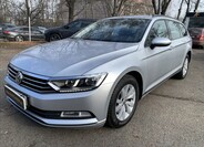 Volkswagen Passat 1