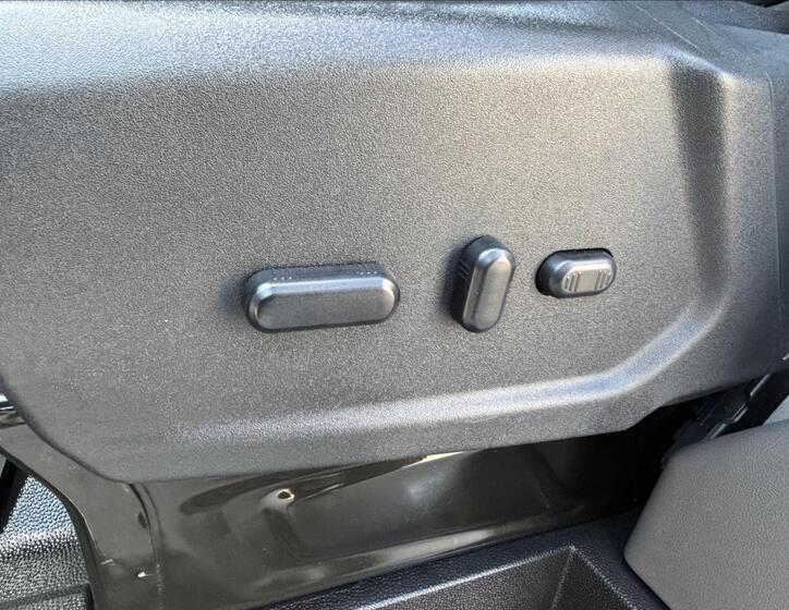 Ford Transit 19