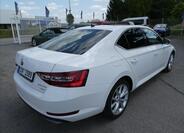 Škoda Superb 9