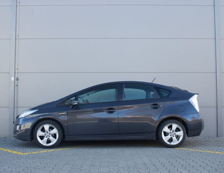 Toyota Prius 8