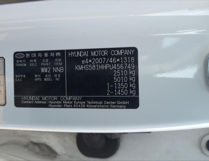 Hyundai Santa Fe 22