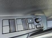 Toyota Corolla Cross 10