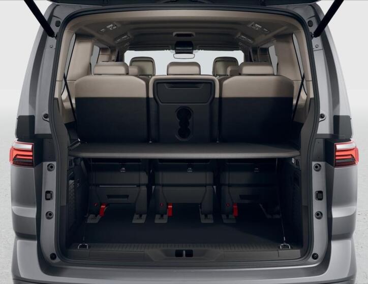 Volkswagen Multivan 8