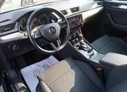 Škoda Superb 9
