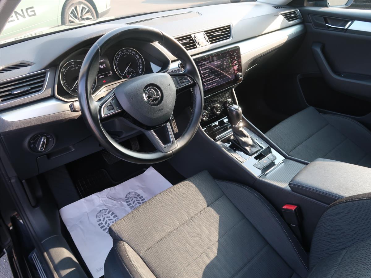 Škoda Superb