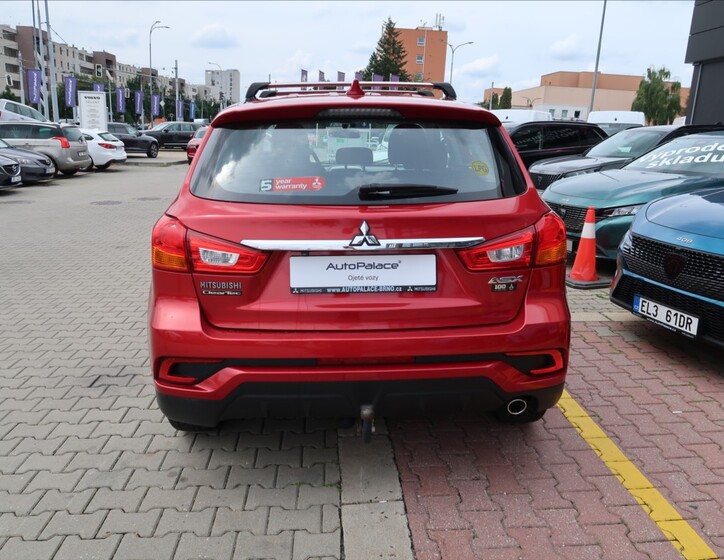 Mitsubishi ASX 5
