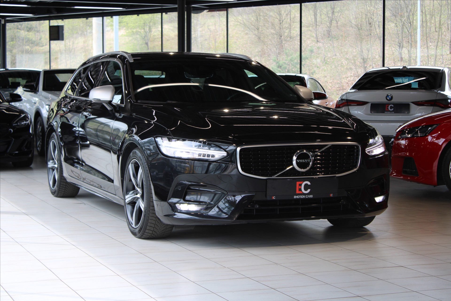 Volvo V90