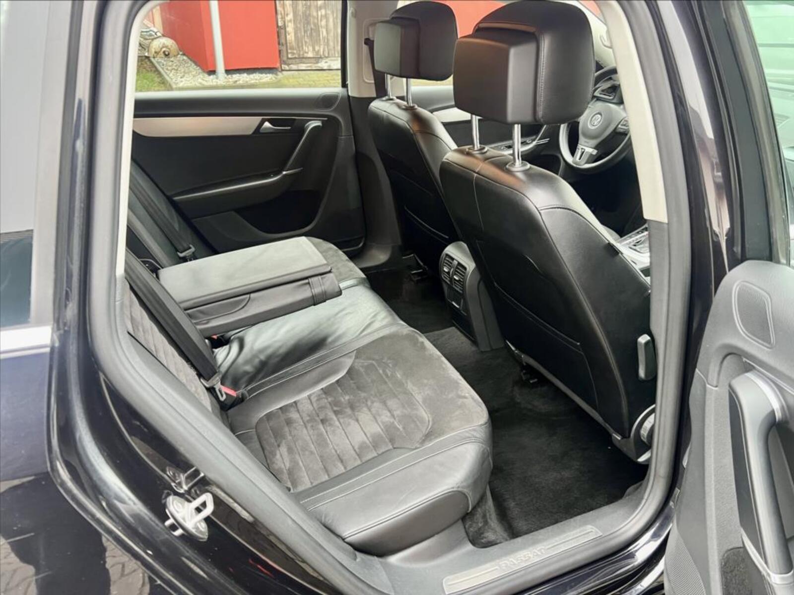 Volkswagen Passat 16