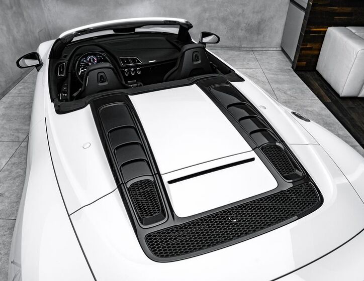 Audi R8 14