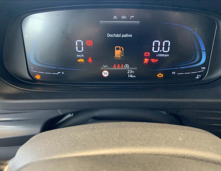 Hyundai i20 32