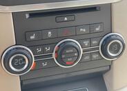 Land Rover Discovery 26