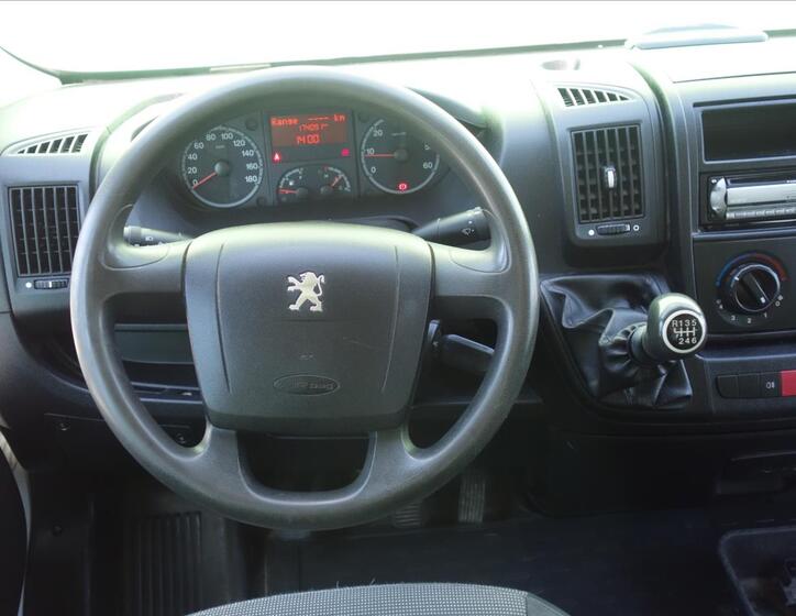 Peugeot Boxer 8