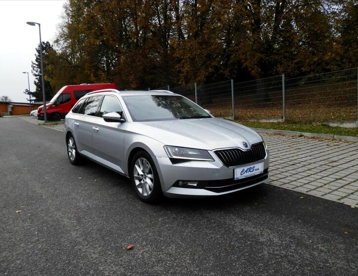 Škoda Superb 4