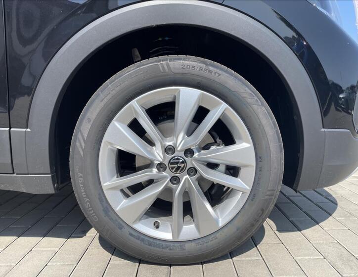 Volkswagen T-Cross 15