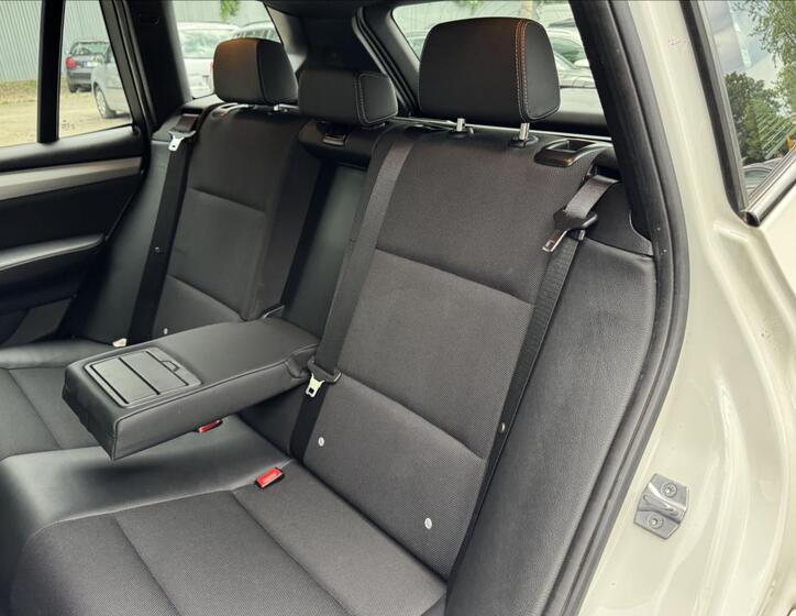 BMW X3 28