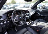 BMW X7 27