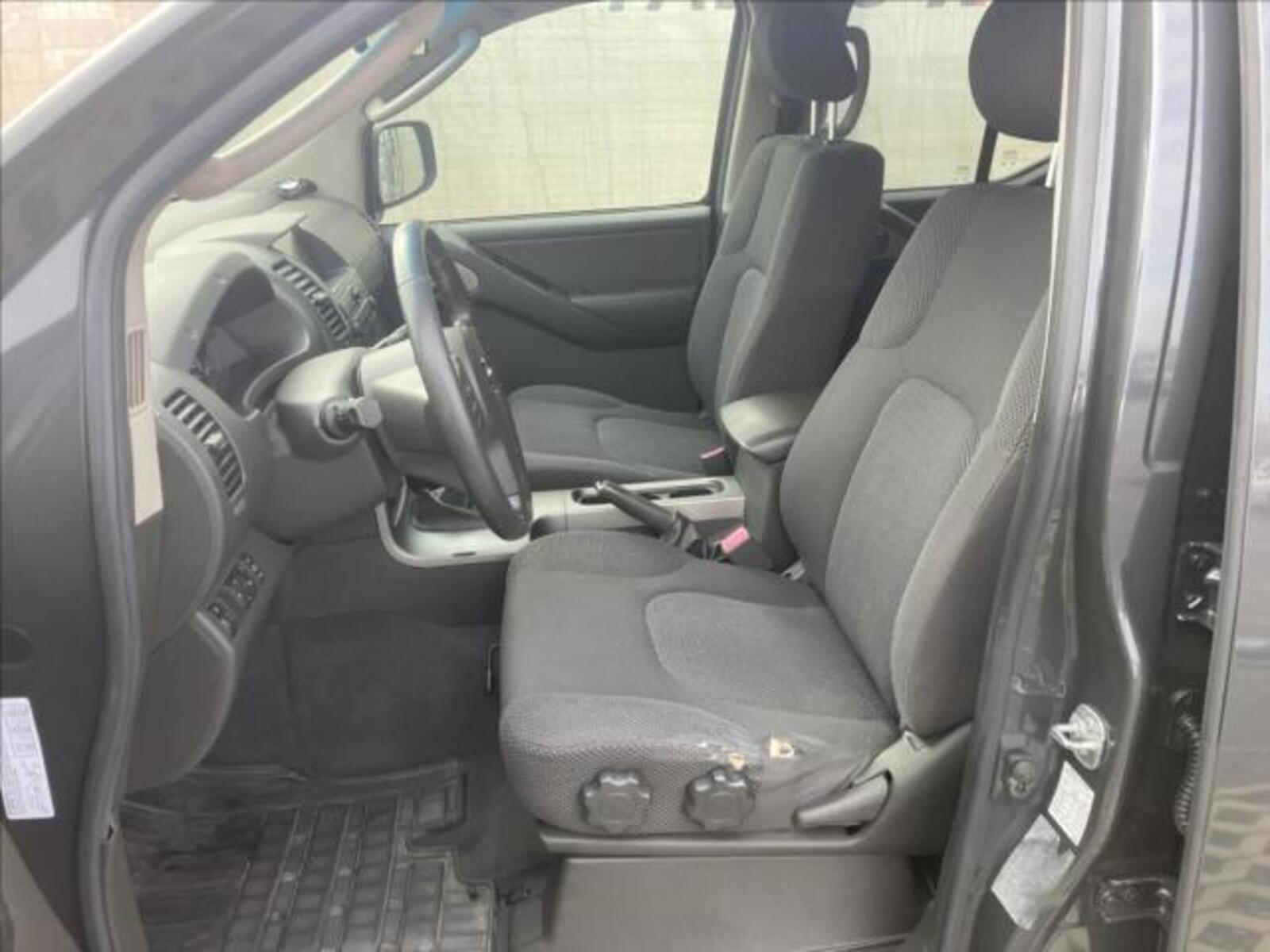Nissan Navara 17