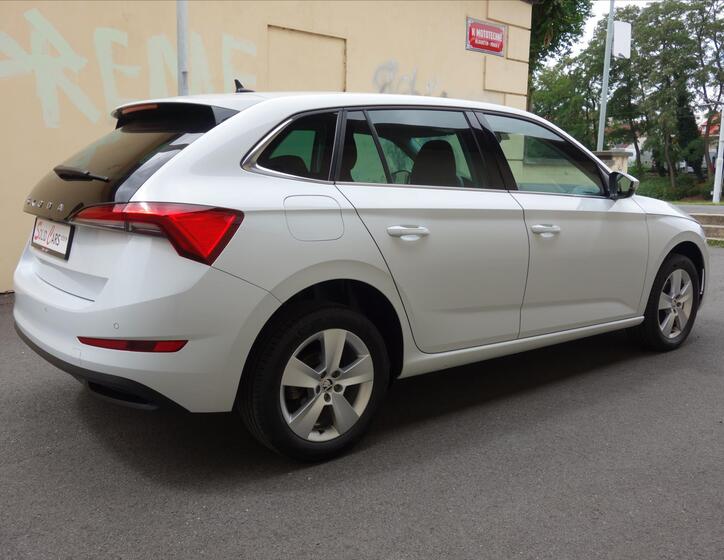 Škoda Scala 9
