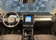 Volvo XC40 10