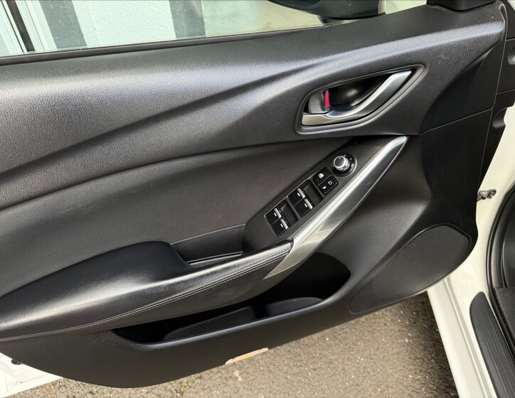 Mazda 6 18