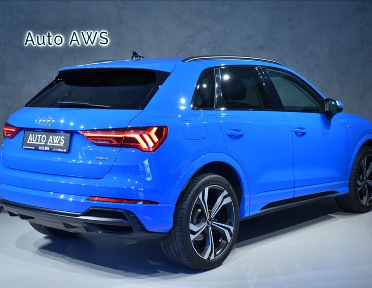 Audi Q3 6