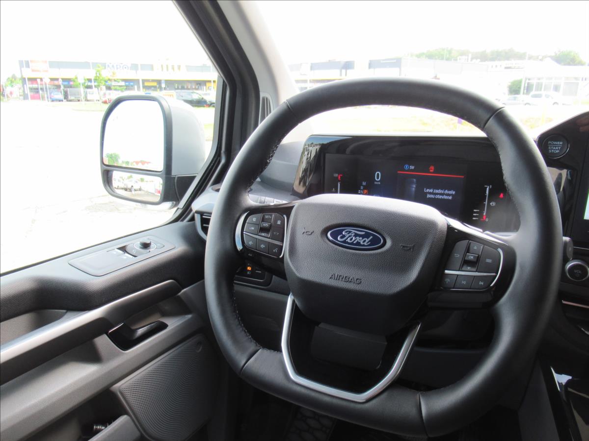 Ford Tourneo Custom