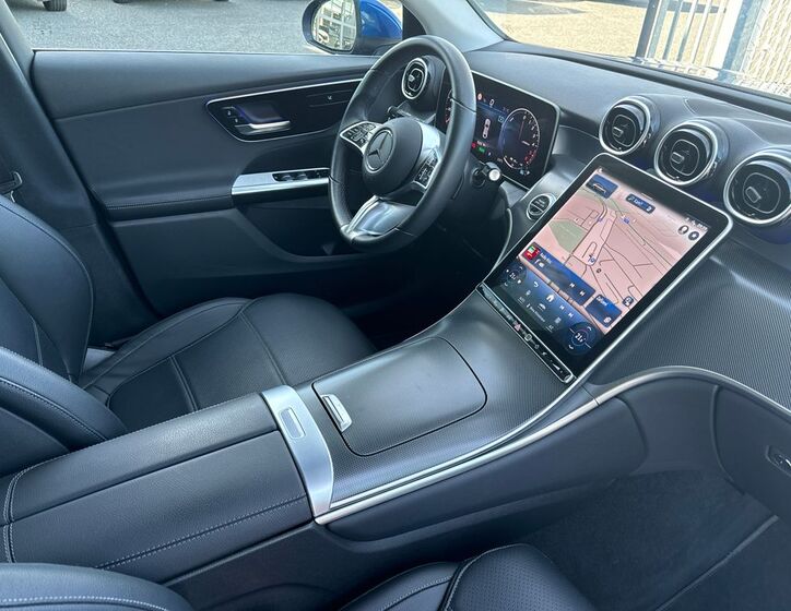 Mercedes-Benz GLC 13
